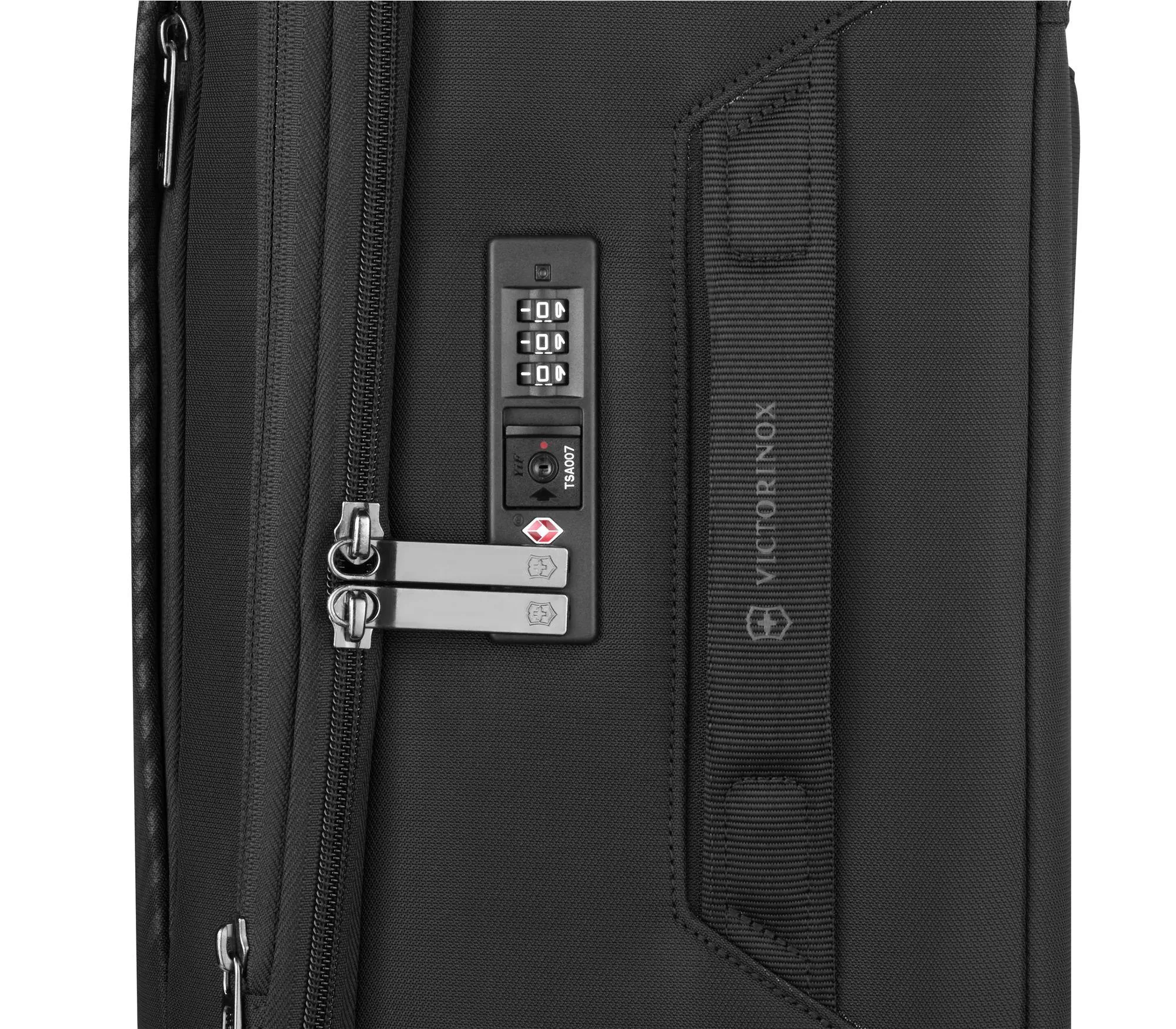 Crosslight Medium Softside Case 26" // Black