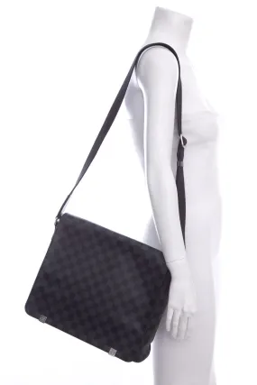 Trendy Inspired Louis Vuitton 2010 Daniel Graphite Damier Handbag