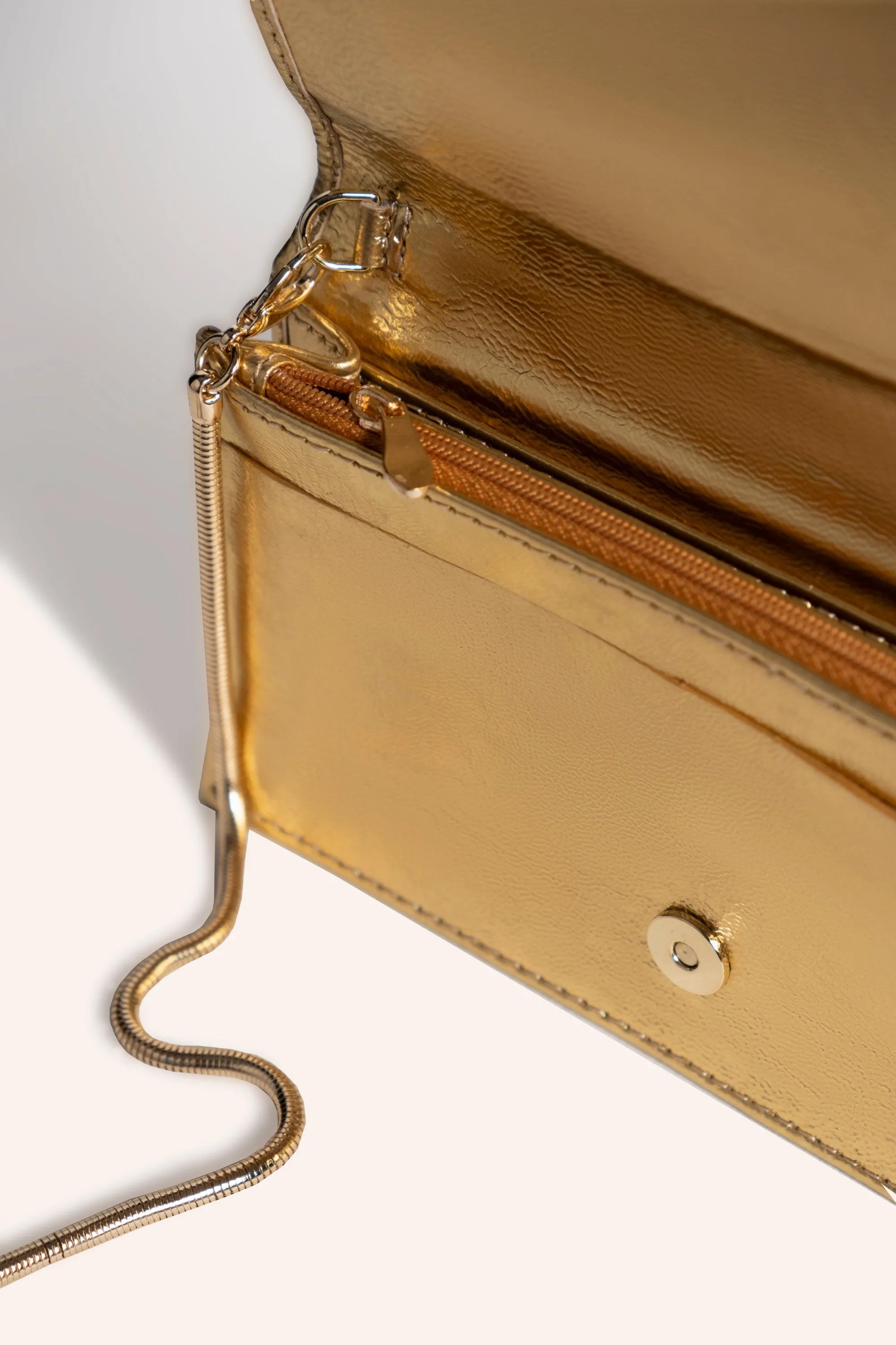 Wallet-on-Chain Gold